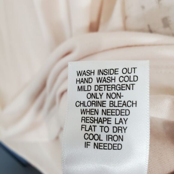 Elegant Beige Women's Top - Picture 11 of 11